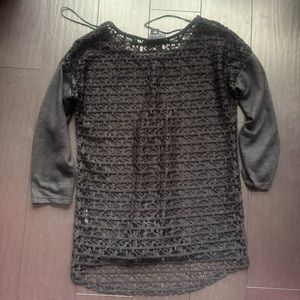 Attention women’s open lace back 3/4 sleeve black top size M EUC